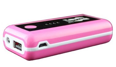 IPhone / Samsung için Mini Evrensel Taşınabilir Güç Bankası Pembe USB