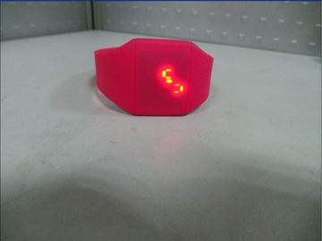 1ATM su geçirmez silikon bileklik saat ile saat / takvim / Chronograph / Alarm