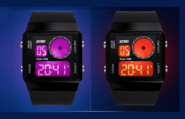 Unisex Çift Zamanlı Analog Dijital Saat Dual Time, 5 Renkli Arka Aydınlatma ile