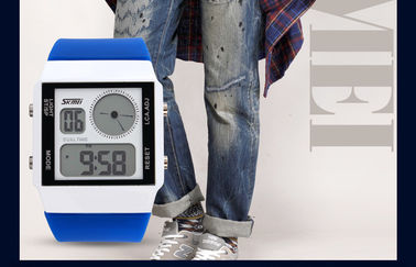 Unisex Çift Zamanlı Analog Dijital Saat Dual Time, 5 Renkli Arka Aydınlatma ile