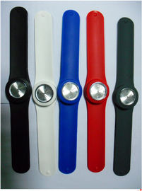 2014 Satıyoruz moda Pat Pat silikon Spor İzle sıcak