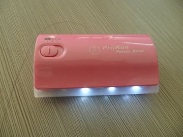 MP3, MP4, PSP 5V Kompakt ve Taşınabilir Acil Smartphone Güç Bankası