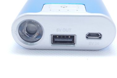 LED Torch ile Dijital Fotoğraf Makinesi Metal USB Taşınabilir Güç Bankası 6600mAh