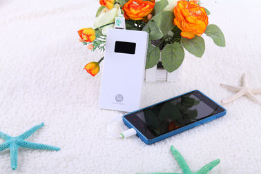 Lcd ekran 5V 2.1A Çıkış DC ile mobil cihazlar için 5000mAh taşınabilir güç banka