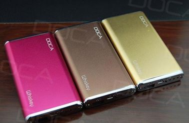 Tablet PC ve Akıllı Telefonlar için Sıcak satış Büyük kapasiteli 6500mAh Evrensel Taşınabilir Güç Bankası