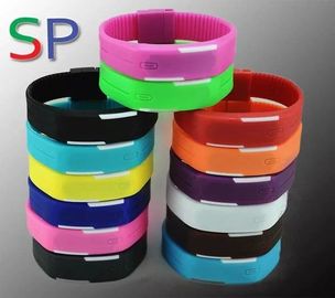 Su geçirmez unisex Sport silikon bilezik bilek Watch, Led dijital dokunmatik ekran izle