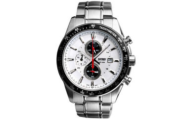 Kuvars saati Chronograph ile