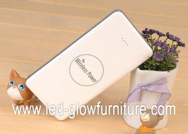 Evrensel 8000mAh Qi çift usb taşınabilir güç banka tüm mobil cihazlar için