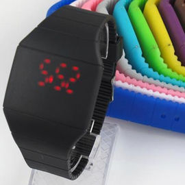 Sarı Erkek / Bayan Spor Silikon Bileklik Dijital LED Dokunmatik Ekran